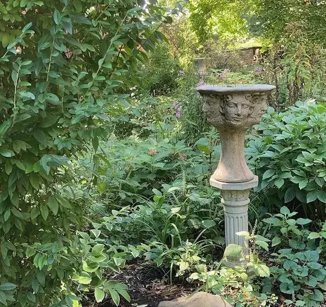 82 Stunning Front Yard Landscaping Ideas to Try This Spring 18 A Lush and Shady Yard