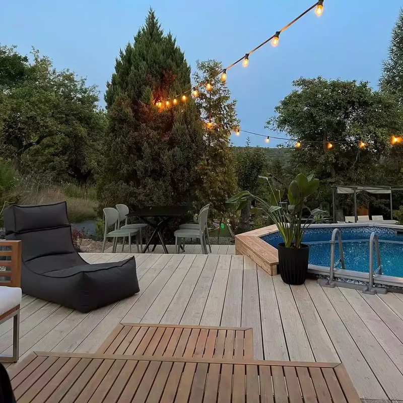 Above-Ground Pool Lighting