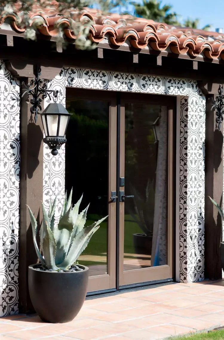 25 Front Patio Inspirations for Charming Outdoor Living 10 Accent With Tile