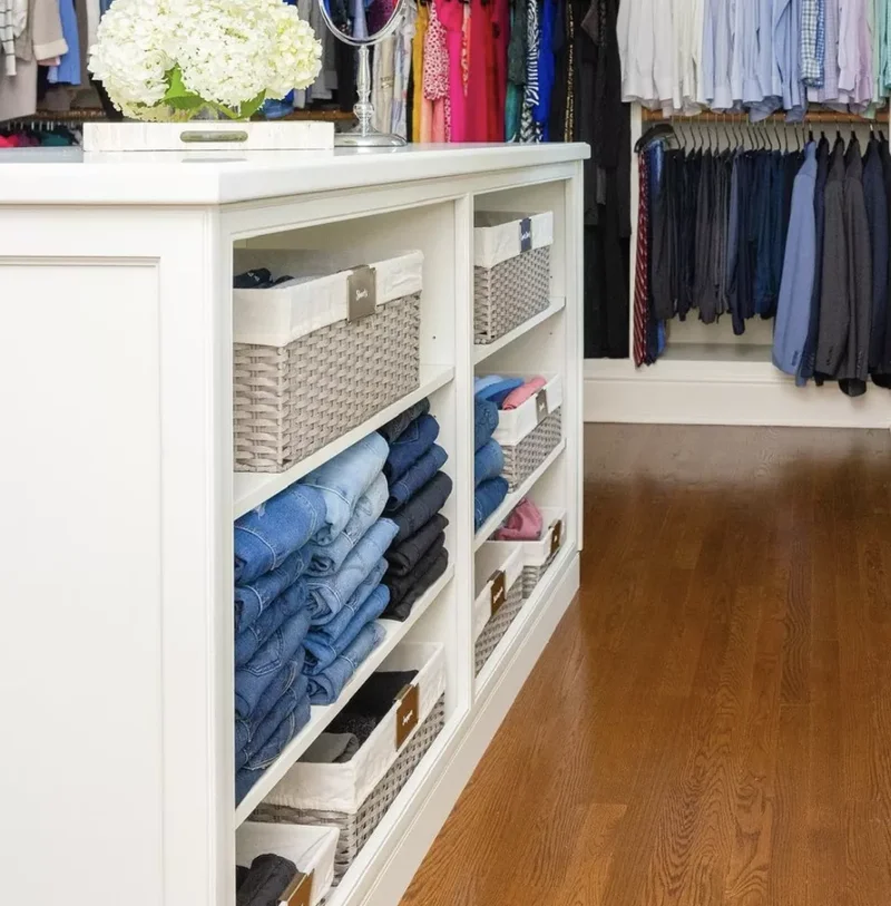 23 Closet Island Designs You'll Love Creating Yourself 3 Accessible Bins
