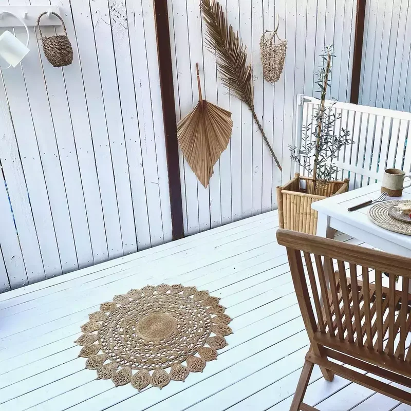 30 Creative Fence Decorating Ideas to Transform Your Yard 18 Add Dried Leaves and Grasses