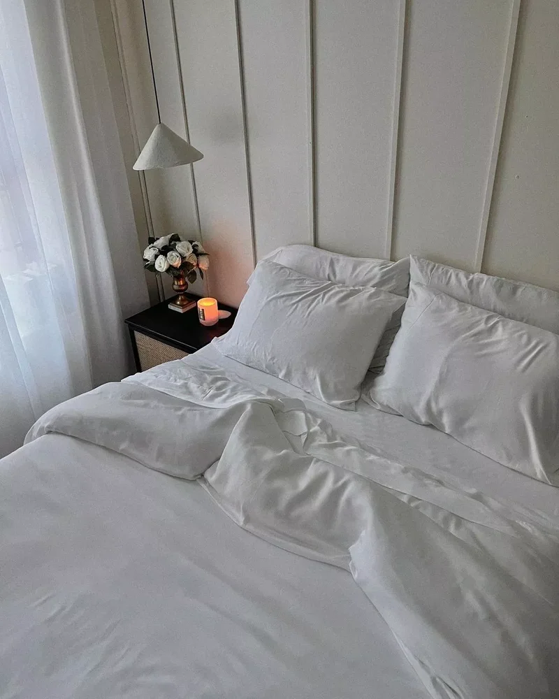 30 Beautiful Bedding Ideas to Make Your Bedroom Extra Cozy 29 Add Extra Comfort