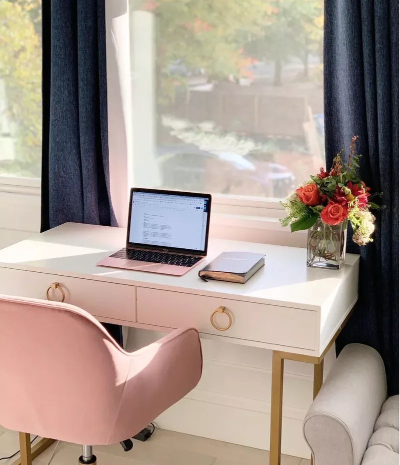 15 Desk Styling Ideas to Express Your Personal Design Style 12 Add Fresh-Cut Flowers