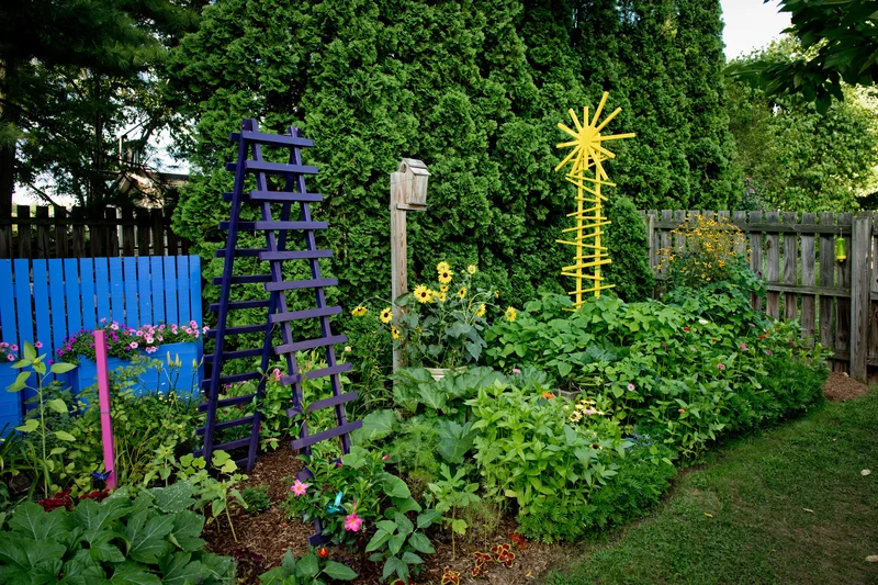 40 Budget-Friendly Backyard Ideas for Any Outdoor Space 18 Add Garden Features