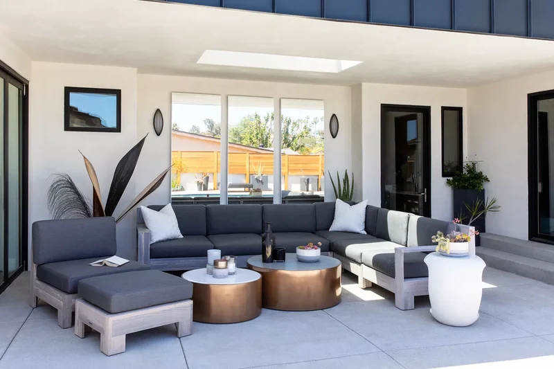 Add Mirrors and a Skylight