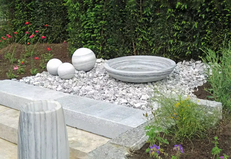 20 Beautiful Zen Garden Ideas for Peaceful Relaxation 16 Add a Rock Garden