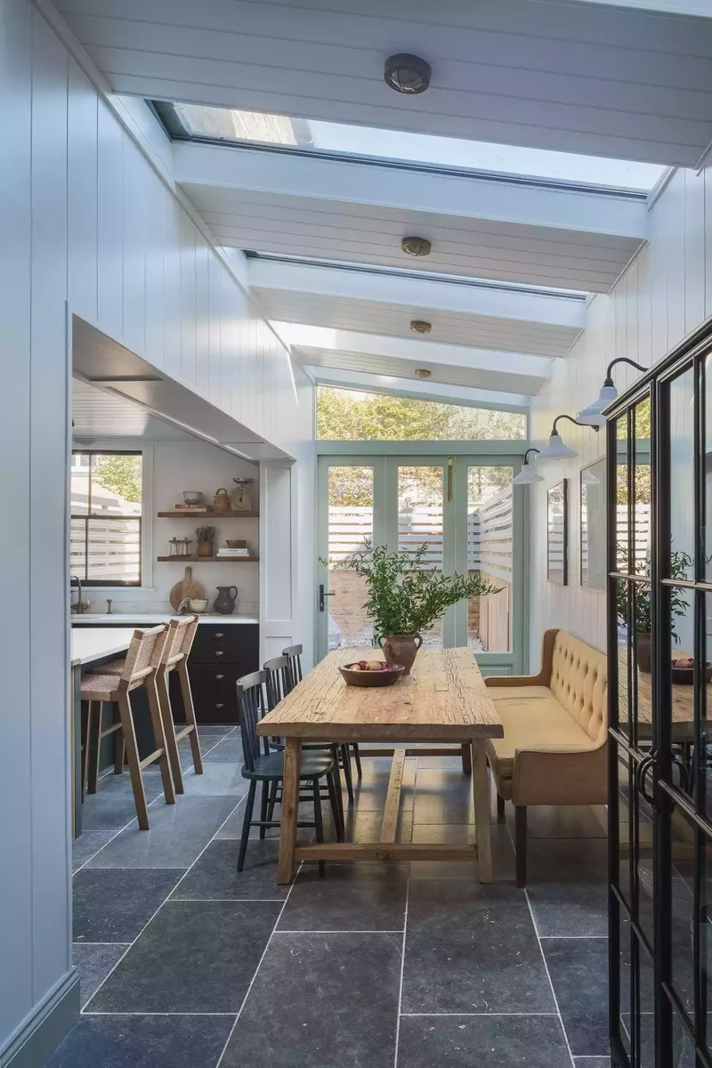 28 Coffered Ceiling Designs That Transform Any Room 12 Airy Ceiling