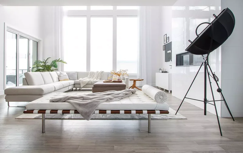 Contemporary Living Room Decorating Ideas That Stand the Test of Time 13 All-White Palette