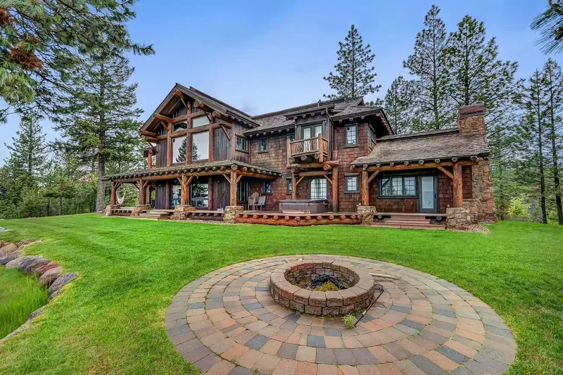 21 Rustic Stone Fire Pit Ideas for Your Outdoor Retreat 12 Appaloosa Brick Fire Pit