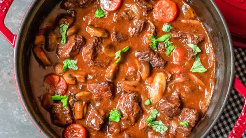 Are There Any Benefits Of Cooking Beef Bourguignon In Dutch Oven