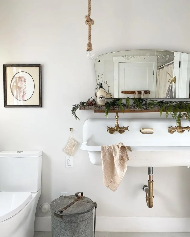 61 Unique DIY Christmas Garland Ideas for Festive Decor 46 Bathroom Sink Garland