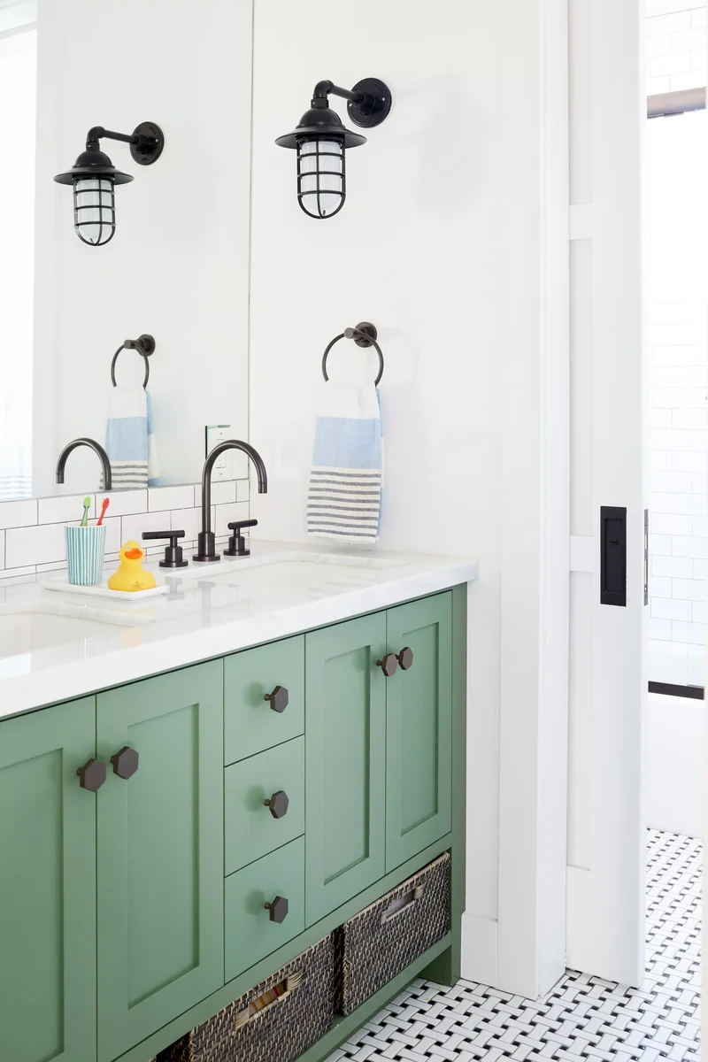 12 Vanity Lighting Ideas to Brighten Your Bathroom Space 10 Bathroom Vanity Lighting Placement