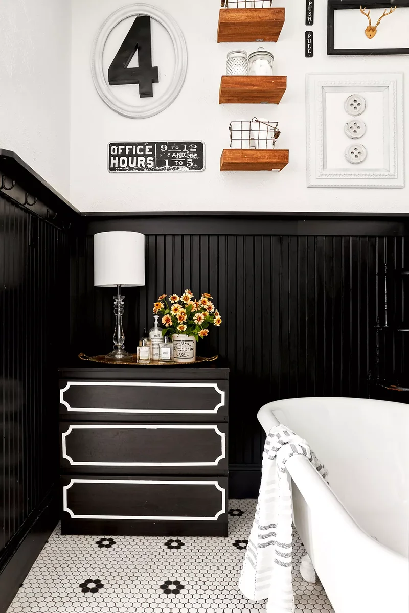 31 Stunning Black and White Bathroom Design Ideas 22 Bathroom with Black Beaded Board
