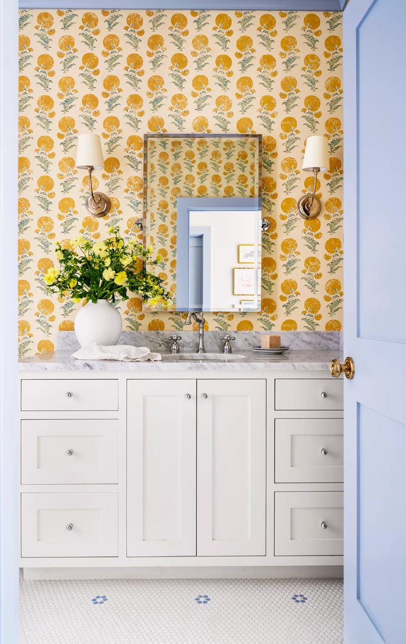 51 Stunning and Inspired Bathroom Wall Decoration Ideas 3 Bathroom with a Floral Wallpaper