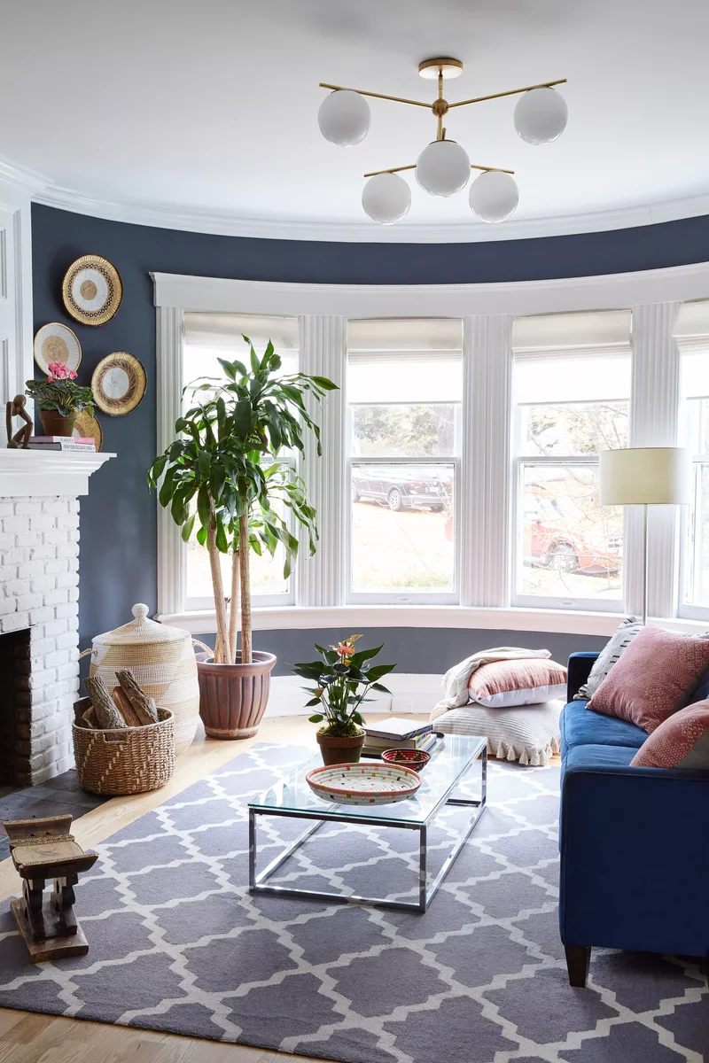 37 Accent Wall Ideas to Completely Transform Your Living Room 14 Bay Window Living Room Accent Wall