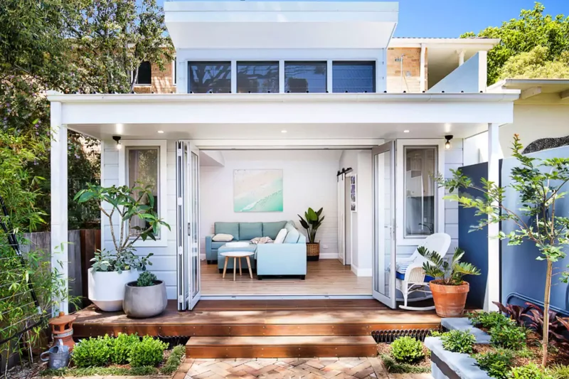 Beachy Guest Cottage