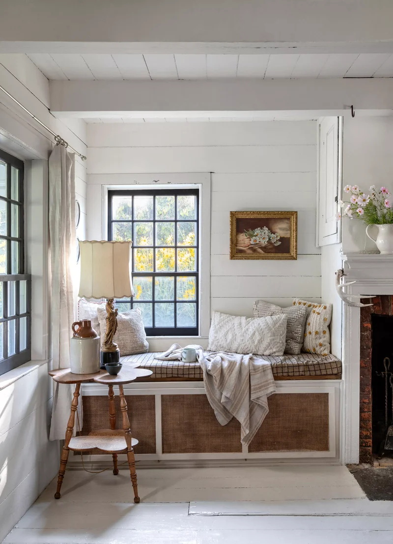 20 French Country Bedroom Ideas for Your Dream Sanctuary 12 Bedroom Window Bench