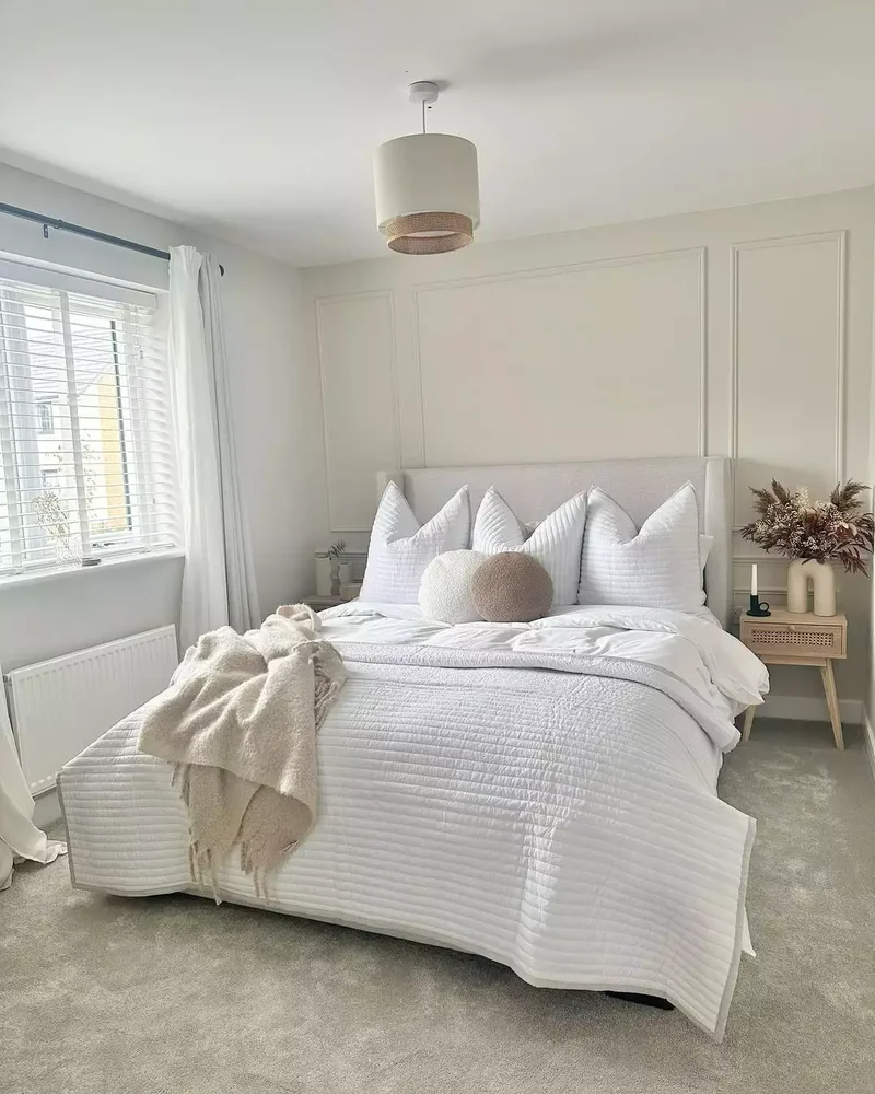 33 Stylish Beige Bedroom Designs Full of Elegant Charm 26 Beige Picture Frame Molding