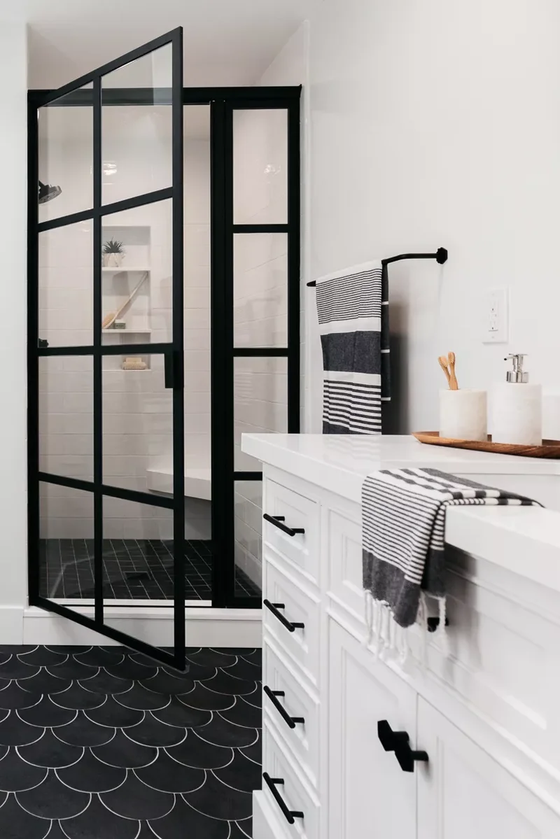 Black Fish Scale Tiles