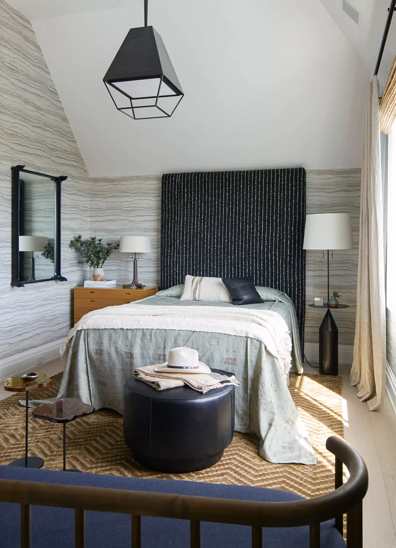 30 Stunning Black Home Decor Ideas Designer Experts Love 6 Black Headboard