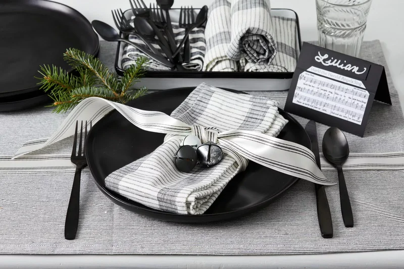 Black and White Christmas Tablescape