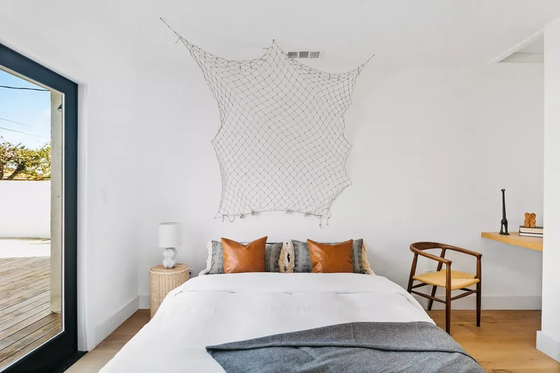 52 Small Bedroom Ideas That Maximize Your Compact Space 34 Bring in Quirky Details