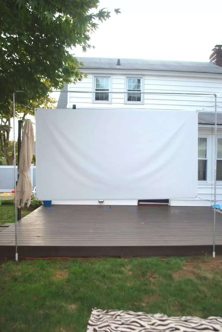 40 Budget-Friendly DIY Backyard Projects for Your Dream Oasis 2 Build a Movie Theater Screen Stand