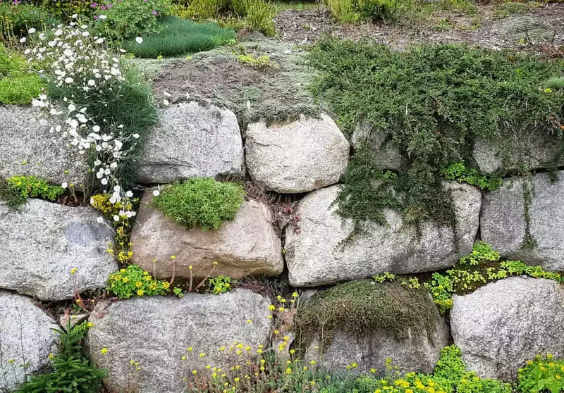 Build a Rock (Garden) Retaining Wall