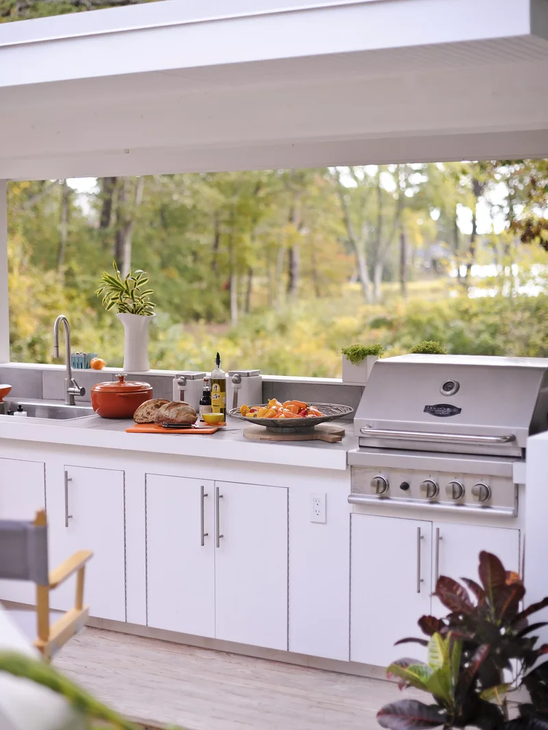 15 Backyard Grill Ideas for Your Summer Entertaining Space 6 Build with a View in Mind