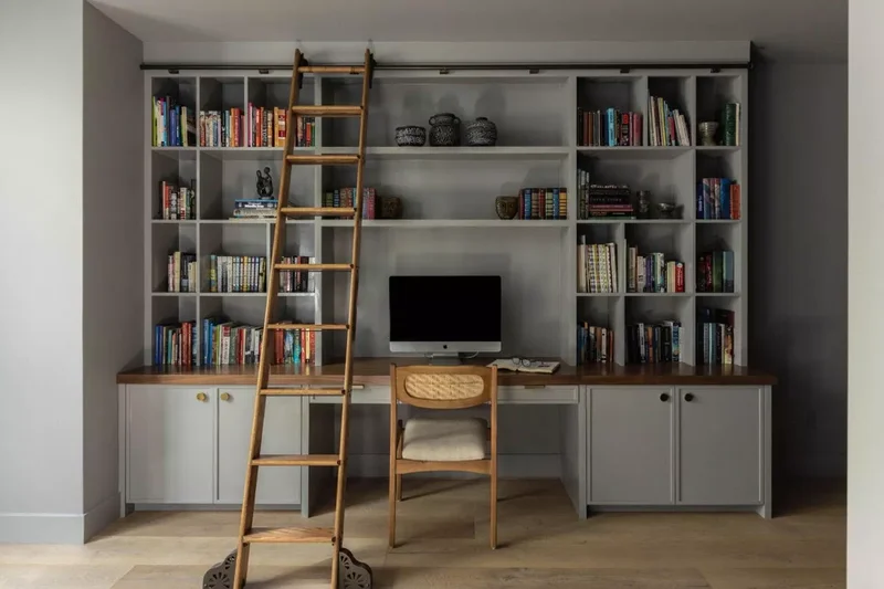 Built-in With a Rolling Ladder