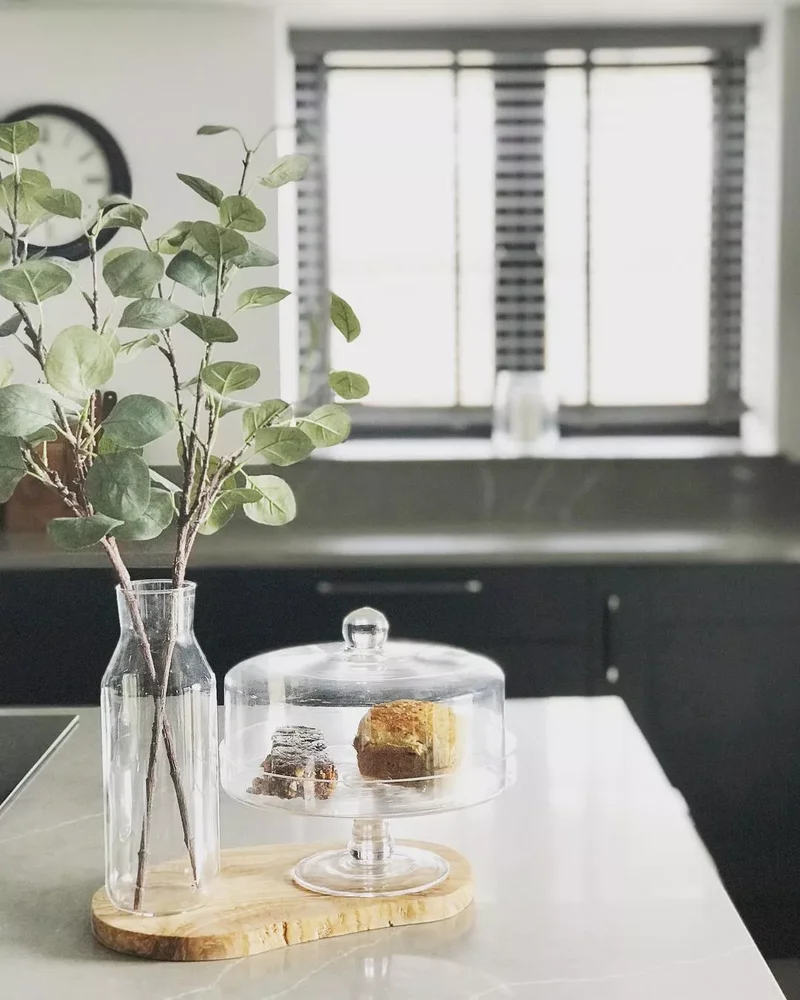 20 Kitchen Island Styling Ideas to Transform Your Space 3 Cake Stand