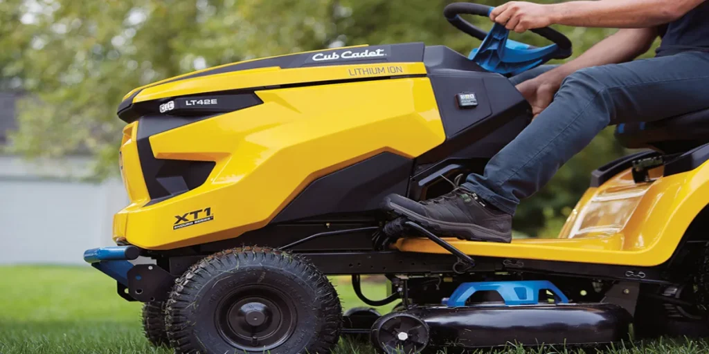 Calculating the Perfect Battery Size for Cub Cadet XT1