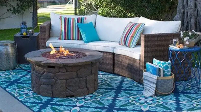 Can You Put A Fire Pit On an Outdoor Rug