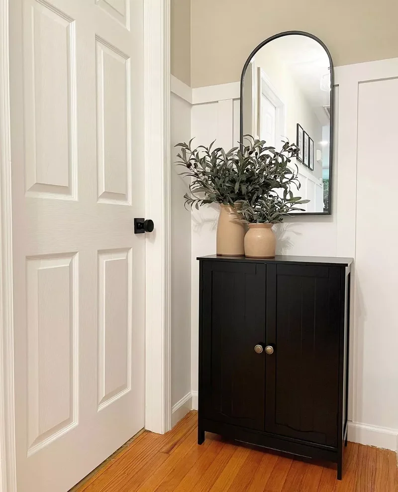 51 Entryway Mirror Ideas That Make Your Space Feel Larger 10 Cater to Your Specific Size