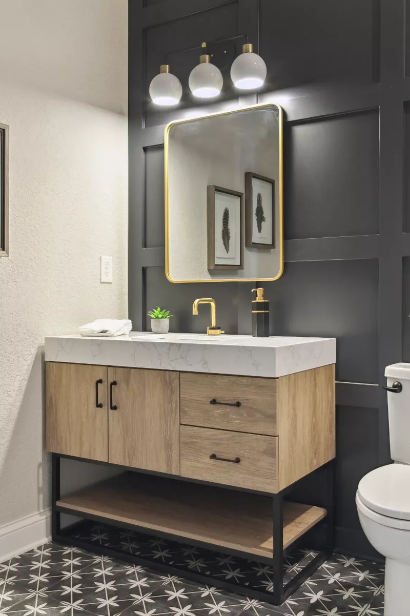 42 Vibrant Bathroom Color Ideas for Small Space Styling 24 Charcoal