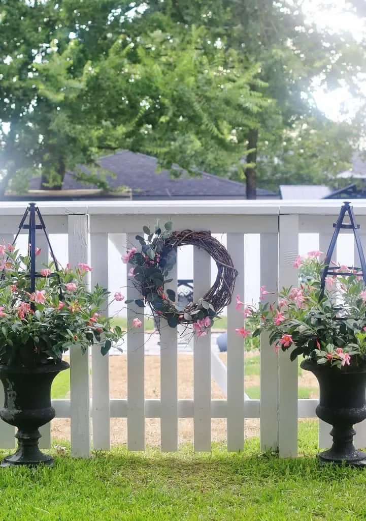 30 Creative Fence Decorating Ideas to Transform Your Yard 15 Choose Cottage Charm