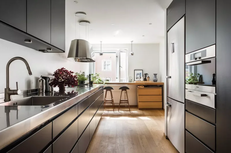 Choose Dark Cabinetry