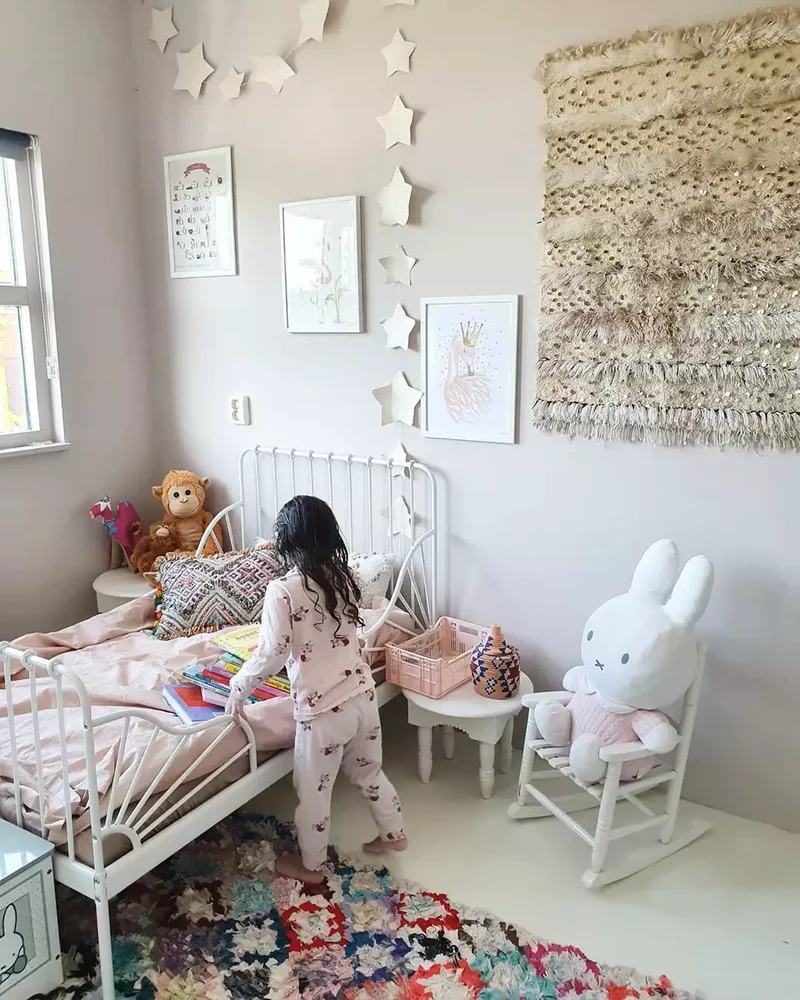 47 Bohemian Bedroom Designs That Feel Relaxed and Unique 45 Choose Moroccan Textiles