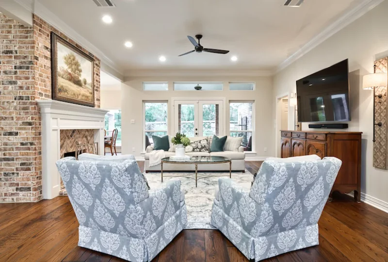 Choose Rich Wooden Tones