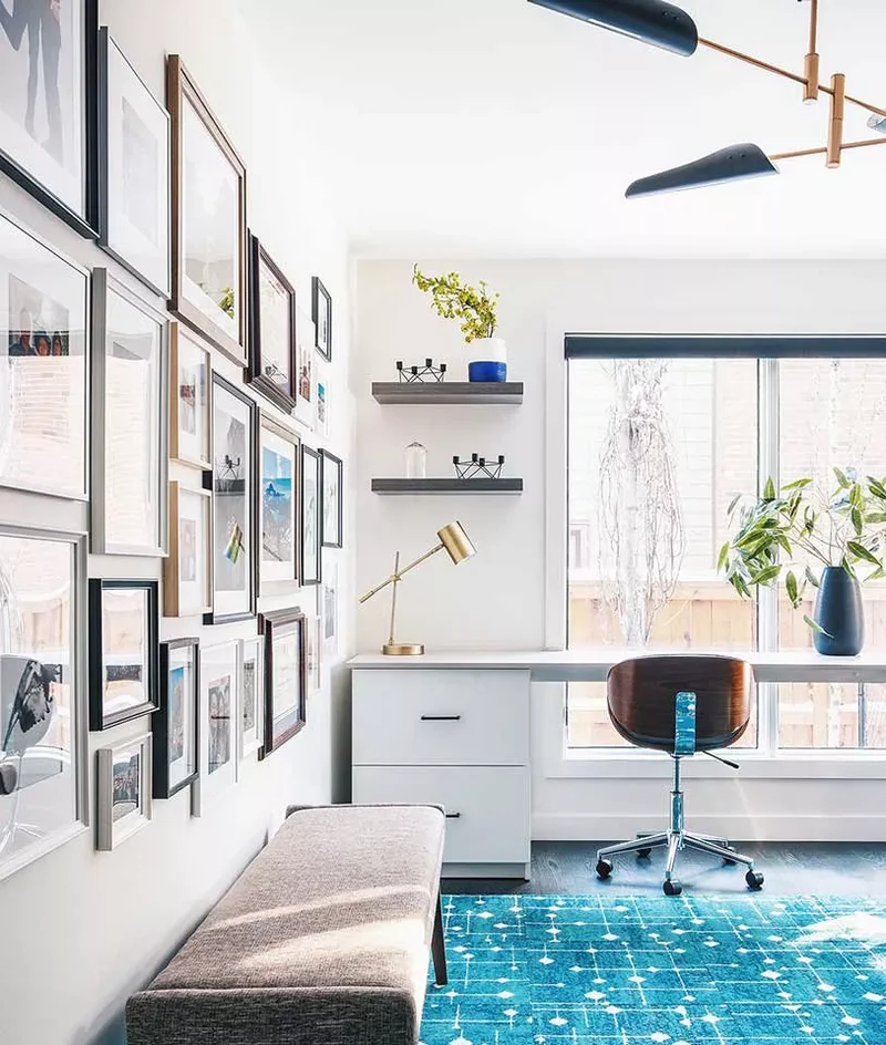 45 Home Office Decor Tips to Enhance Productivity & Style 22 Choose a Colorful Rug