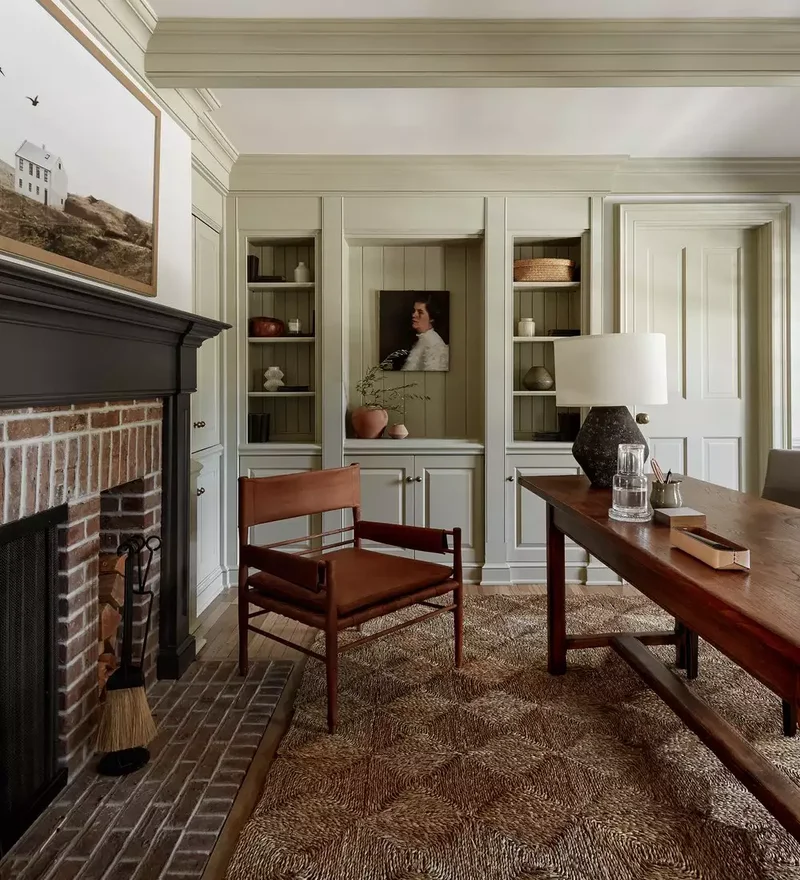 Colonial Black Fireplace