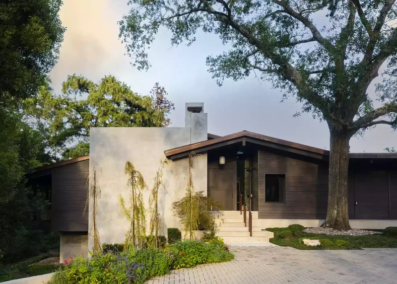 30 Front Step Design Ideas to Boost Your Home's Curb Appeal 20 Combine Light and Dark