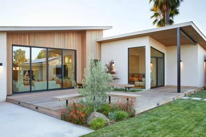 21 Deck Privacy Solutions for Your Outdoor Retreat 11 Consider Layout