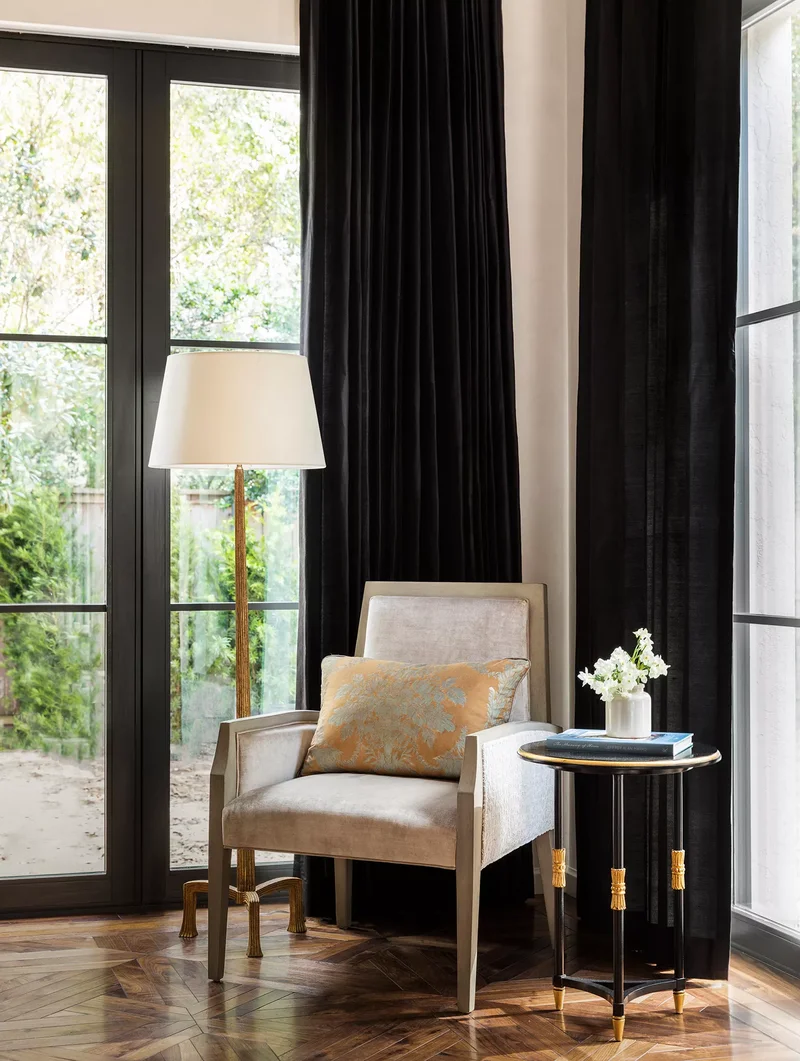 30 Stunning Black Home Decor Ideas Designer Experts Love 7 Contemporary Black Home Decor