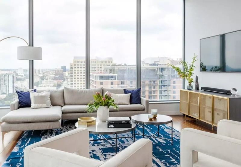 Contemporary Blue Accents