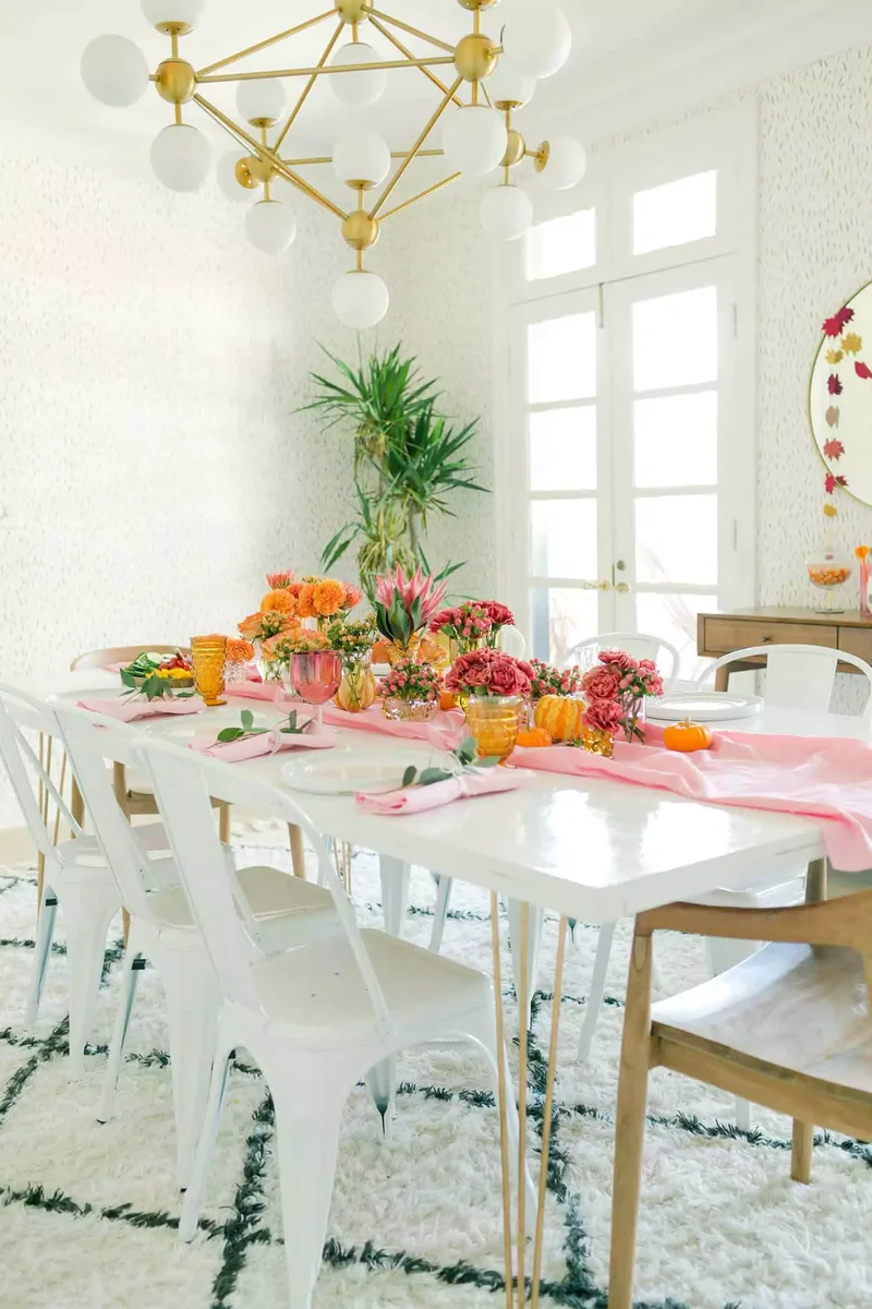 62 Stunning Thanksgiving Table Settings That Will Wow Guests 4 Contemporary Table Setting