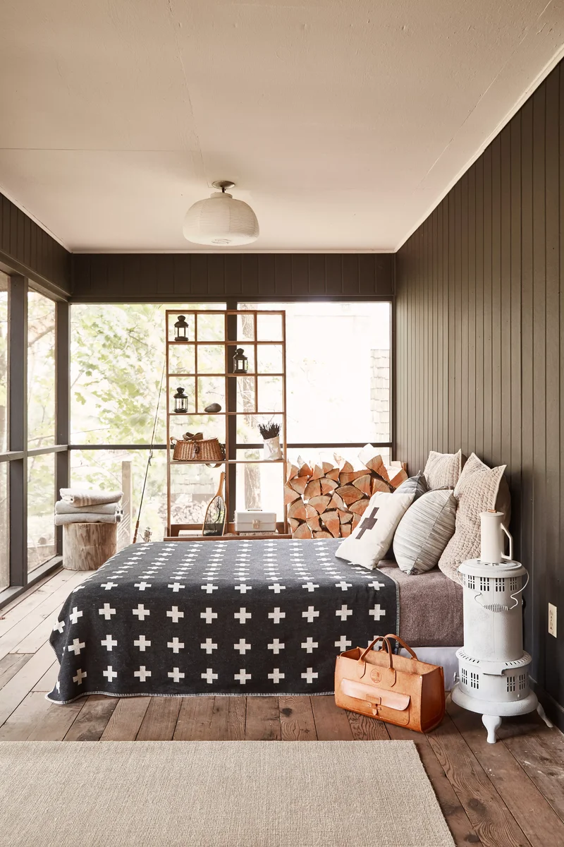 Contrast the Rug Against the Flooring