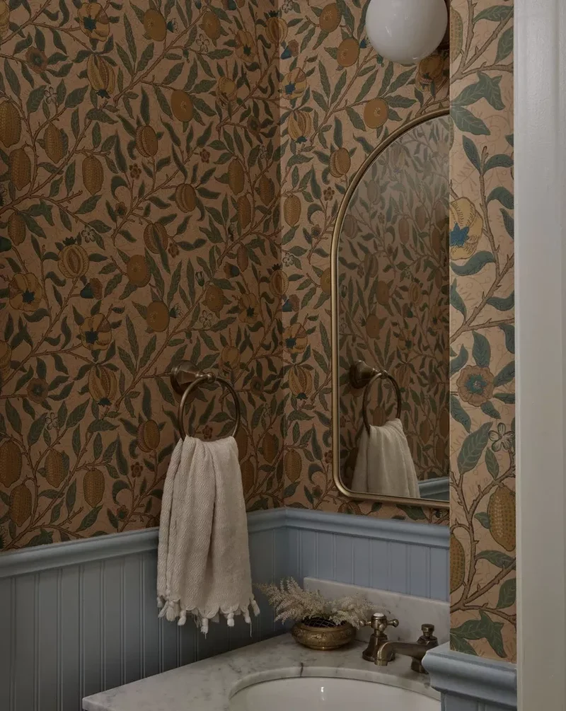 42 Country Bathroom Ideas for Your Modern Farmhouse Style 41 Contrasting Colors