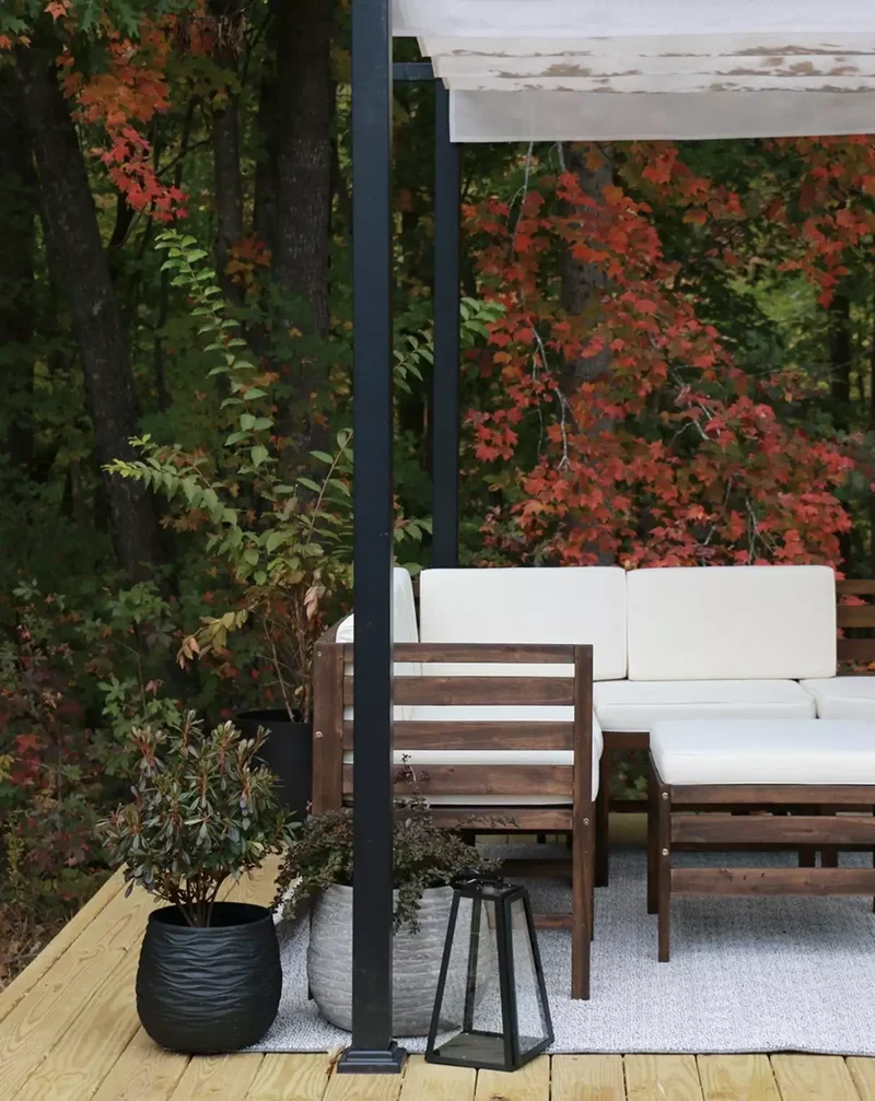 15 Beautiful Floating Deck Ideas for Any Outdoor Space 10 Cover With an Outdoor Rug