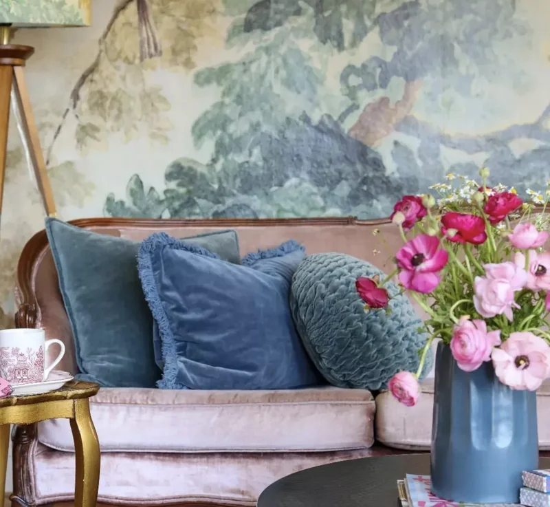 30 Living Room Wall Decor Ideas to Make a Bold Statement 30 Cover the Walls